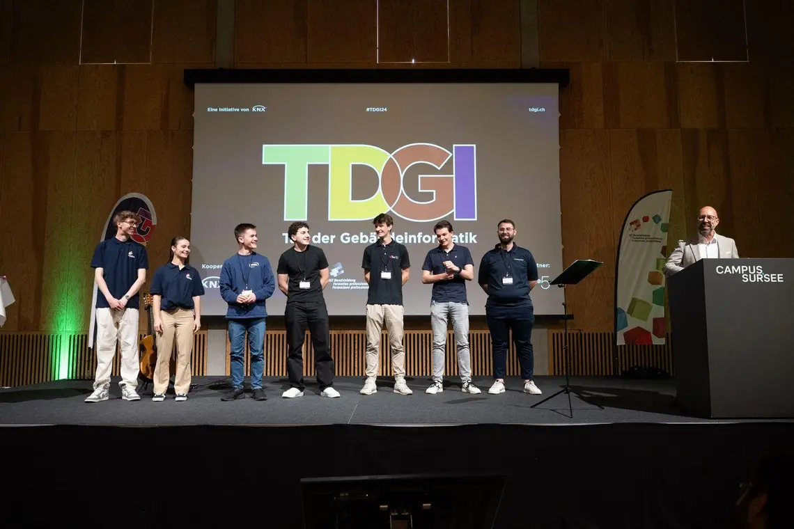 HOOC est à la  journée de l'informatique du bâtiment au Campus Sursee